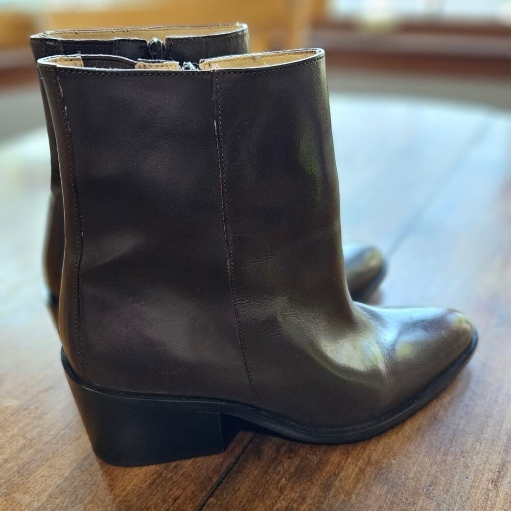 Zodiac Leather Boot Size 8